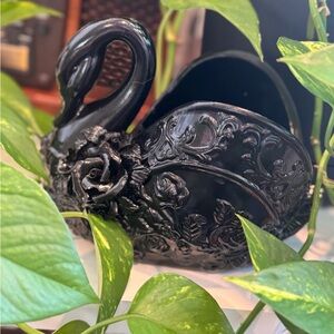SOLD ⭐️ Elegant Black Swan Decorative Bowl